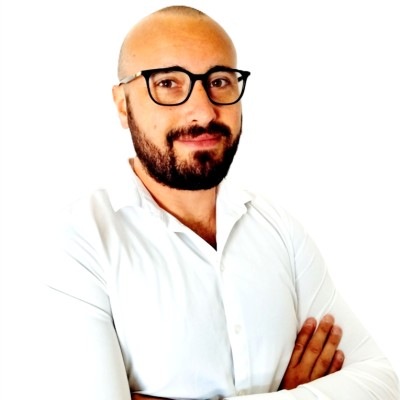 Portrait de Baptiste Leveque, conseiller en investissement financier